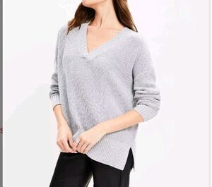 Ann Taylor LOFT Sweater Med Luxe Knit V-Neck Tunic Sweater Gray Marled